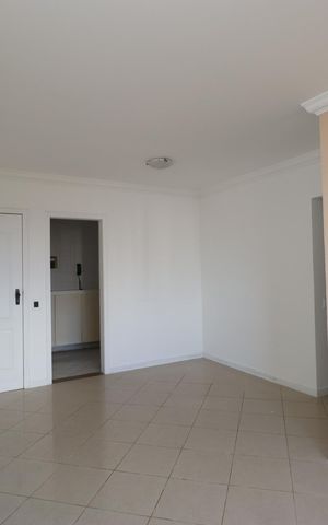 Apartamento para alugar com 84m², 3 quartos e 2 vagas