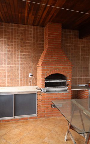Casa à venda com 150m², 2 quartos e 3 vagasChurrasqueira