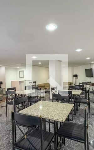 Apartamento à venda com 143m², 3 quartos e 3 vagas Apartamento à venda com 143m², 3 quartos e 3 vagasÁrea comum - Salão de festas