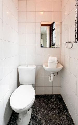 Apartamento à venda com 143m², 3 quartos e 3 vagas Apartamento à venda com 143m², 3 quartos e 3 vagasBanheiro de serviço