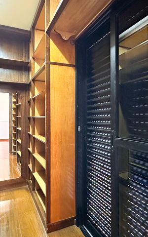 Apartamento à venda com 143m², 3 quartos e 3 vagas Apartamento à venda com 143m², 3 quartos e 3 vagasCloset da suíte