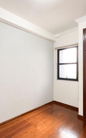 Apartamento à venda com 143m², 3 quartos e 3 vagas Apartamento à venda com 143m², 3 quartos e 3 vagasQuarto 2