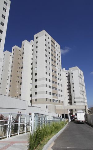 Apartamento para alugar com 48m², 2 quartos e 1 vagaFachada