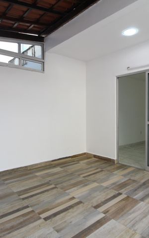 Apartamento para alugar com 116m², 2 quartos e 1 vagaSala - Varanda