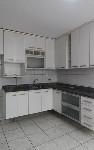 Apartamento para alugar com 116m², 2 quartos e 1 vagaCozinha