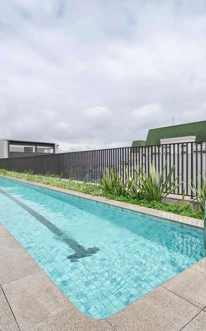Apartamento à venda com 26m², 1 quarto e sem vagaÁrea comum - Piscina