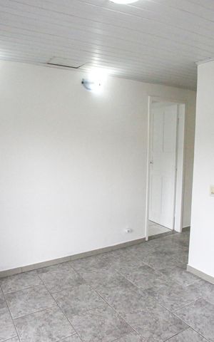 Casa para alugar com 60m², 2 quartos e sem vagaSala