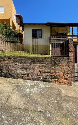 Casa à venda com 120m², 2 quartos e 1 vaga Casa à venda com 120m², 2 quartos e 1 vagaPlaca instalada em 17/09/2026 com o código QLYB-80