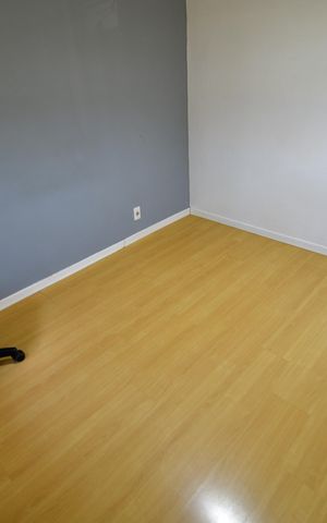 Casa de condomínio para alugar com 68m², 3 quartos e 1 vagaQuarto 1