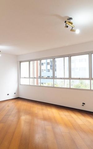 Apartamento à venda com 115m², 3 quartos e 1 vaga Apartamento à venda com 115m², 3 quartos e 1 vagaSala