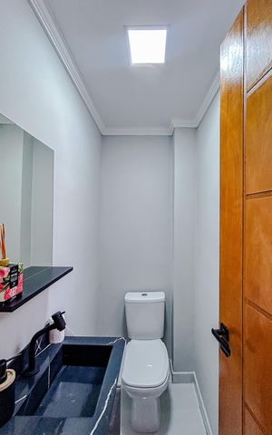Casa de condomínio à venda com 57m², 2 quartos e 1 vagaLavabo