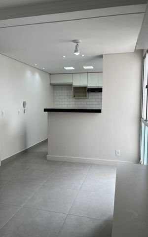 Apartamento à venda com 44m², 2 quartos e 1 vaga Apartamento à venda com 44m², 2 quartos e 1 vagaSala