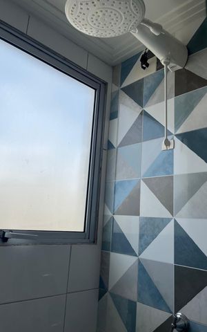 Apartamento à venda com 44m², 2 quartos e 1 vaga Apartamento à venda com 44m², 2 quartos e 1 vagaBanheiro