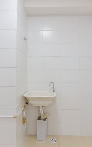 Apartamento para alugar com 40m², 2 quartos e sem vaga Apartamento para alugar com 40m², 2 quartos e sem vagaÁrea de Serviço