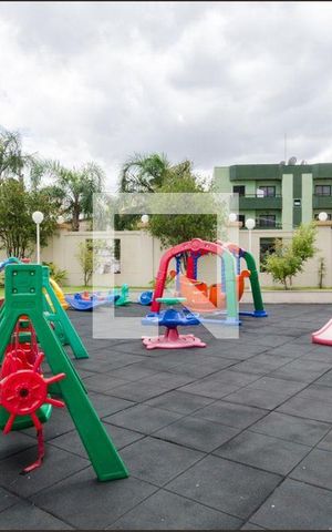 Apartamento à venda com 158m², 3 quartos e 3 vagas Apartamento à venda com 158m², 3 quartos e 3 vagasÁrea comum - Playground
