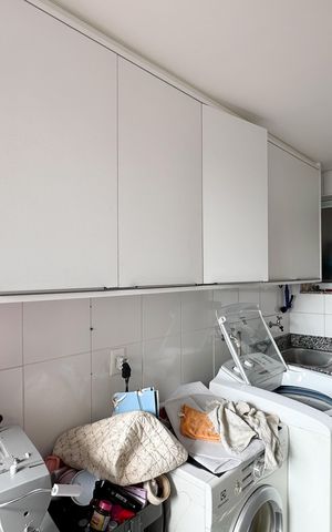 Apartamento à venda com 158m², 3 quartos e 3 vagas Apartamento à venda com 158m², 3 quartos e 3 vagasÁrea de Serviço