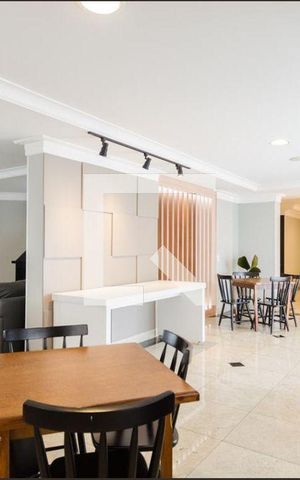 Apartamento à venda com 158m², 3 quartos e 3 vagas Apartamento à venda com 158m², 3 quartos e 3 vagasÁrea comum - Salão de festas