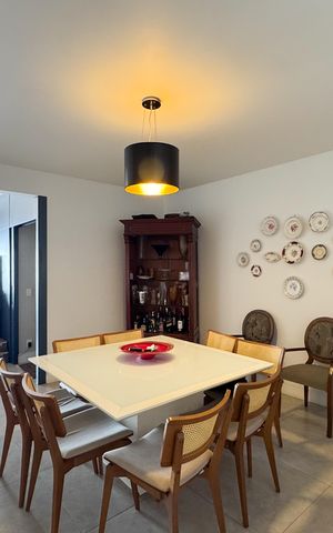 Apartamento à venda com 158m², 3 quartos e 3 vagas Apartamento à venda com 158m², 3 quartos e 3 vagasSala de Jantar