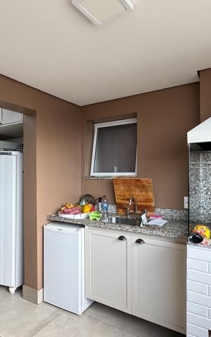 Apartamento à venda com 158m², 3 quartos e 3 vagas Apartamento à venda com 158m², 3 quartos e 3 vagasChurrasqueira