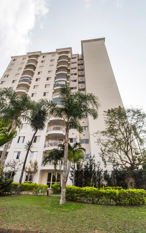 Apartamento à venda com 80m², 2 quartos e 2 vagas Apartamento à venda com 80m², 2 quartos e 2 vagasFachada do bloco
