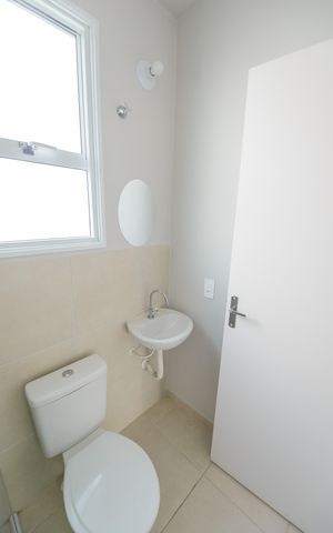 Casa de condomínio para alugar com 50m², 2 quartos e 1 vaga Casa de condomínio para alugar com 50m², 2 quartos e 1 vagaBanheiro