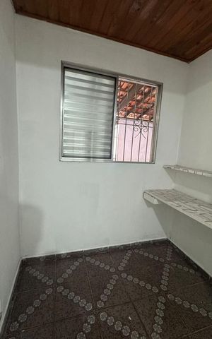 Casa à venda com 250m², 2 quartos e 2 vagasQuarto 1