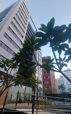 Apartamento para alugar com 110m², 3 quartos e 2 vagas Apartamento para alugar com 110m², 3 quartos e 2 vagasFachada