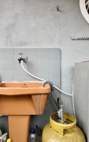 Casa para alugar com 220m², 4 quartos e 2 vagas