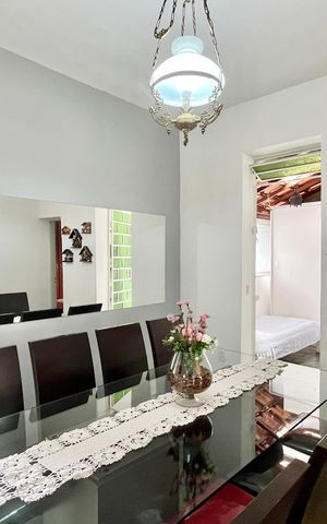 Casa para alugar com 220m², 4 quartos e 2 vagas