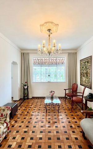 Casa para alugar com 220m², 4 quartos e 2 vagas