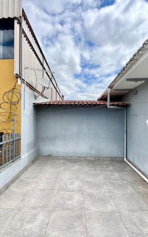 Casa para alugar com 220m², 4 quartos e 2 vagas