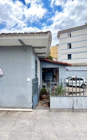 Casa para alugar com 220m², 4 quartos e 2 vagas