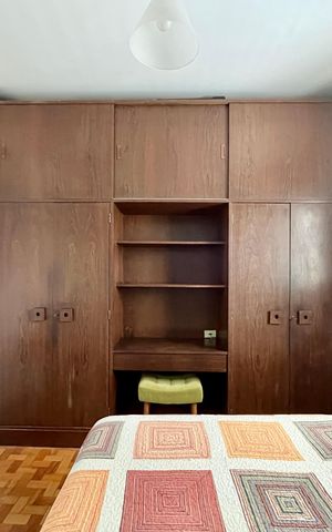 Casa para alugar com 220m², 4 quartos e 2 vagas