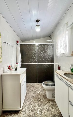 Casa para alugar com 220m², 4 quartos e 2 vagas