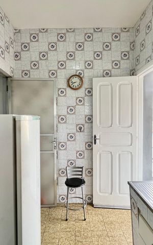 Casa para alugar com 220m², 4 quartos e 2 vagas
