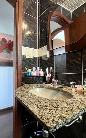 Apartamento à venda com 114m², 2 quartos e 1 vaga