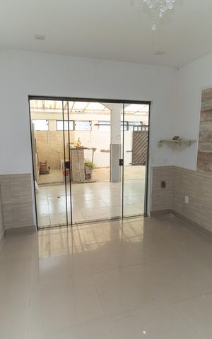 Casa para alugar com 110m², 3 quartos e 3 vagas Casa para alugar com 110m², 3 quartos e 3 vagasSala