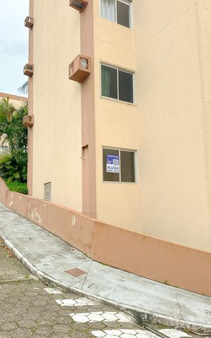 Apartamento para alugar com 82m², 3 quartos e 1 vagaPlaquinha