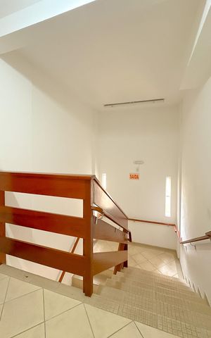 Apartamento para alugar com 82m², 3 quartos e 1 vagaHall social