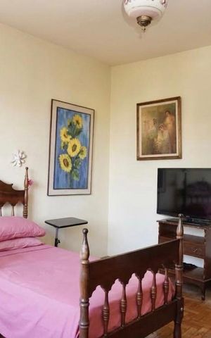Casa à venda com 386m², 5 quartos e 4 vagas Casa à venda com 386m², 5 quartos e 4 vagasSuíte