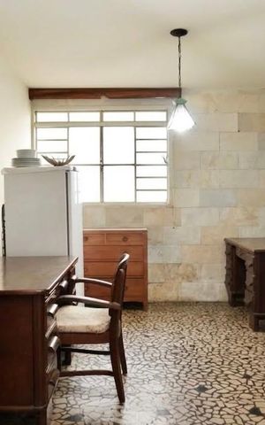 Casa à venda com 386m², 5 quartos e 4 vagas Casa à venda com 386m², 5 quartos e 4 vagasSala 2
