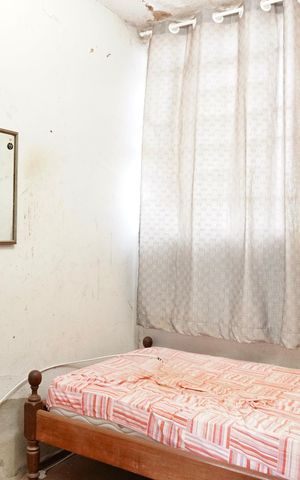 Casa à venda com 386m², 5 quartos e 4 vagas Casa à venda com 386m², 5 quartos e 4 vagasDCE