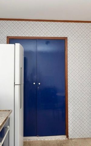Casa à venda com 386m², 5 quartos e 4 vagas Casa à venda com 386m², 5 quartos e 4 vagasCozinha