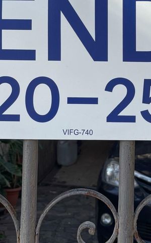Casa à venda com 386m², 5 quartos e 4 vagas Casa à venda com 386m², 5 quartos e 4 vagasInstalação de placa 5A: foto 2
