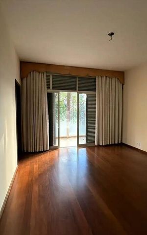 Apartamento para alugar com 380m², 4 quartos e 3 vagas Apartamento para alugar com 380m², 4 quartos e 3 vagasSuíte 2