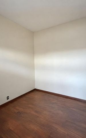 Apartamento para alugar com 380m², 4 quartos e 3 vagas Apartamento para alugar com 380m², 4 quartos e 3 vagasQuarto de Serviço