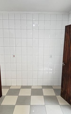 Casa à venda com 178m², 3 quartos e 2 vagas Casa à venda com 178m², 3 quartos e 2 vagasÁrea de Serviço