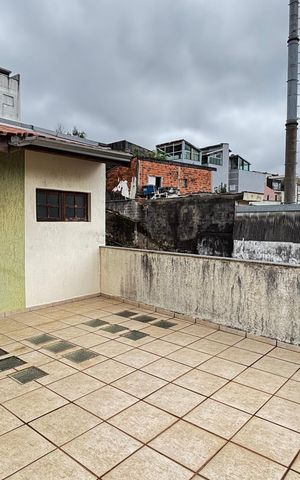 Casa à venda com 178m², 3 quartos e 2 vagas Casa à venda com 178m², 3 quartos e 2 vagasVaranda da Suíte