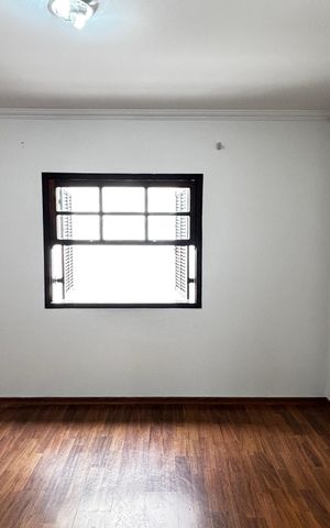 Casa à venda com 178m², 3 quartos e 2 vagas Casa à venda com 178m², 3 quartos e 2 vagasQuarto 2