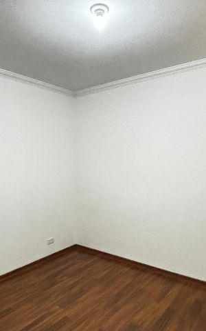 Casa à venda com 178m², 3 quartos e 2 vagas Casa à venda com 178m², 3 quartos e 2 vagasQuarto 1